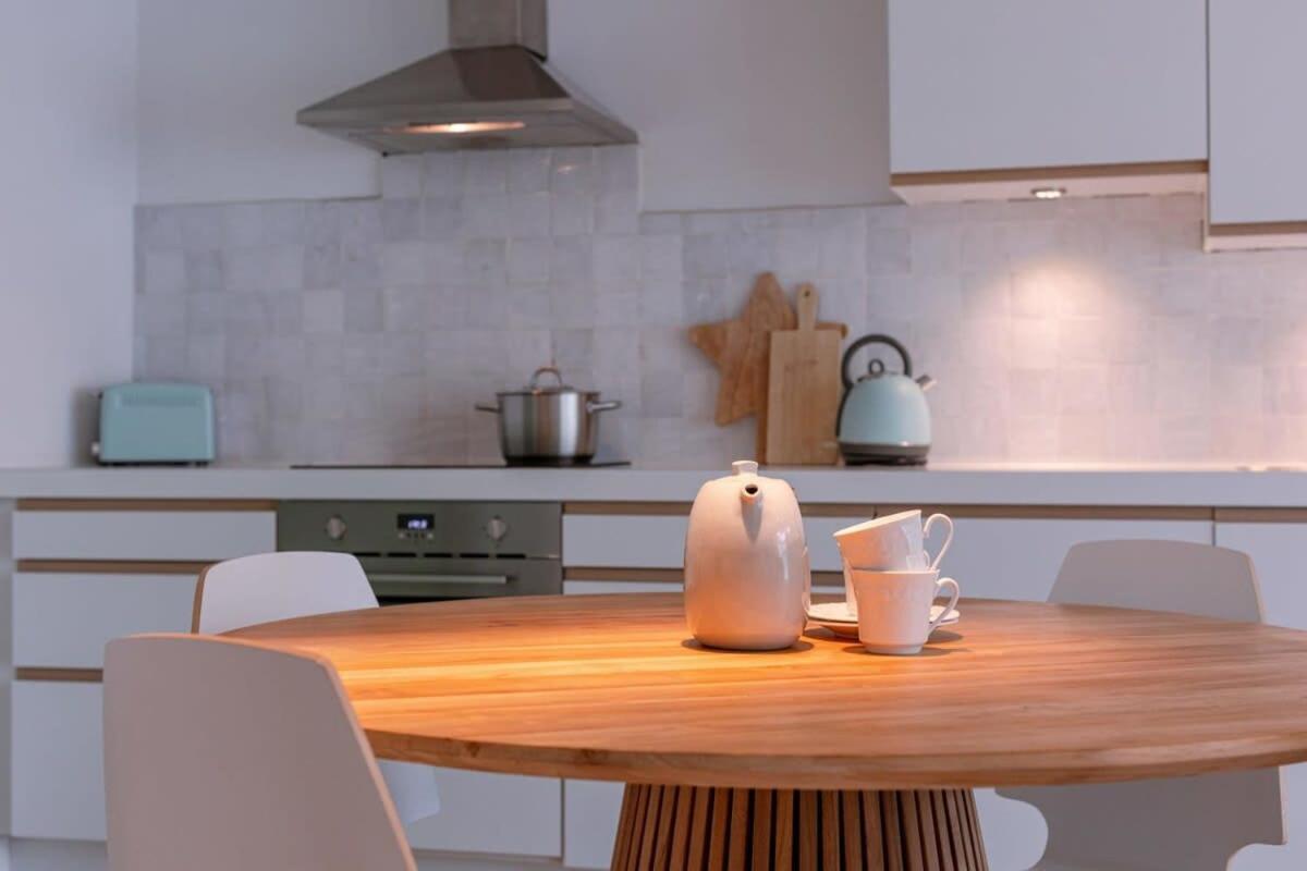 Bright Apartment Nearby The Beach In De Haan Bagian luar foto