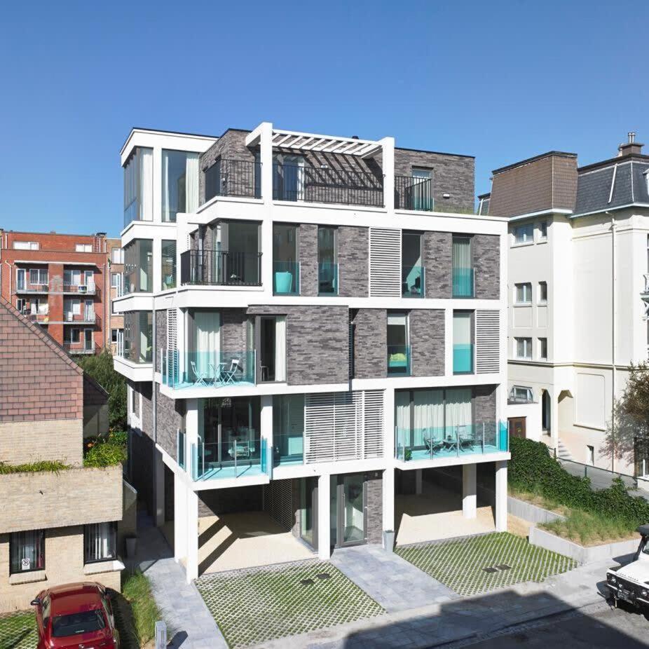 Bright Apartment Nearby The Beach In De Haan Bagian luar foto